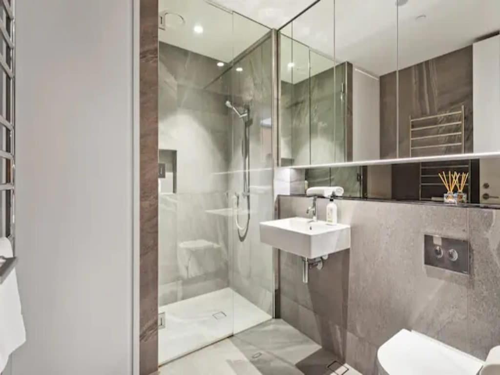 Modern One Bedroom Apartment In Wynyard Quarter Auckland Exteriér fotografie